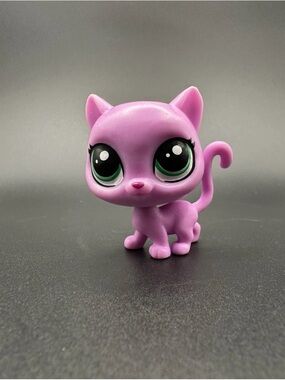 Littlest Pet Shop LPS Hungry Pets Special Edition Cat Shorthair Lavender